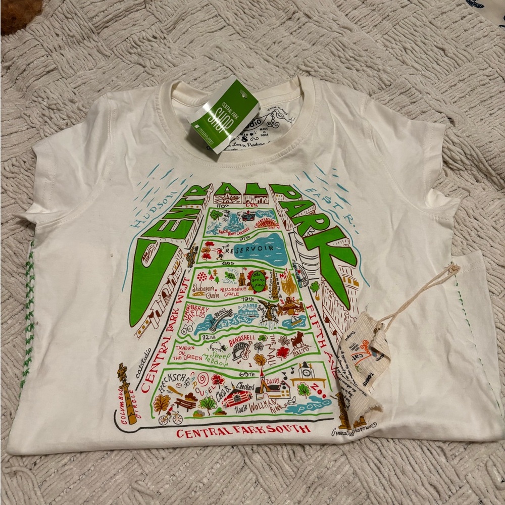 BNWT Central Park Conservancy shirt - Small